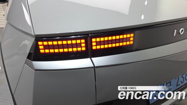 Hyundai Ioniq 5 Long range Commercial Long Range Package 2023 — фото 23