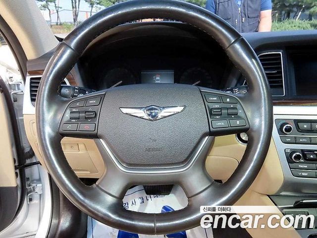 Genesis G80 3.3 GDI AWD Luxury 2017 — фото 8