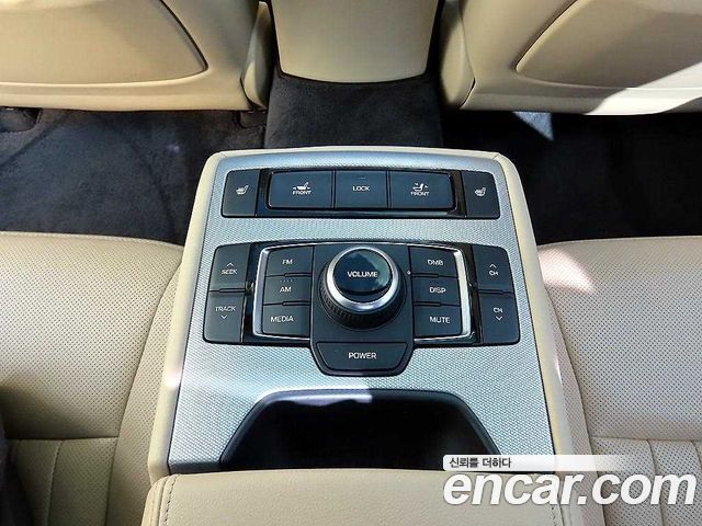Genesis G80 3.3 GDI AWD Luxury 2017 — фото 21