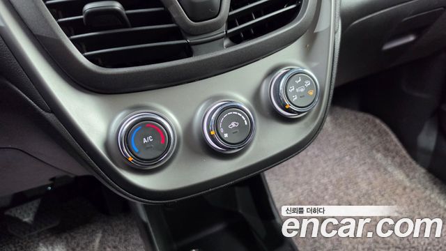 Chevrolet Spark LS 2019 — фото 15