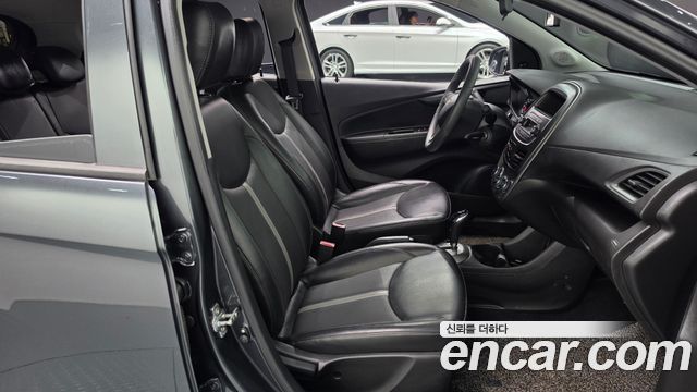 Chevrolet Spark LS 2019 — фото 26