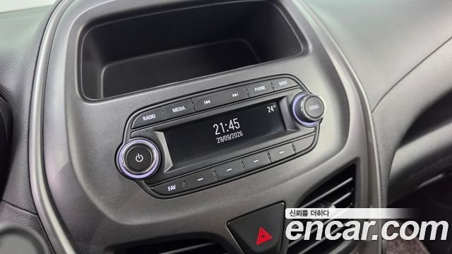 Chevrolet Spark LS 2019 — фото 27