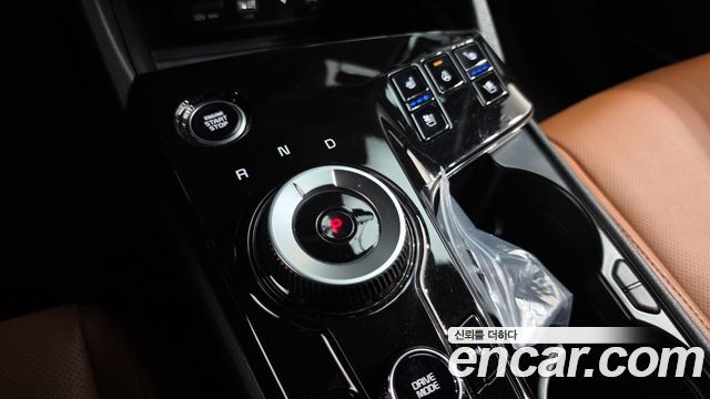 Kia Sportage (V) Diesel 2.0 2WD Nobleless 2022 — фото 9