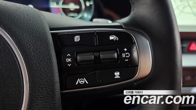 Kia Sportage (V) Diesel 2.0 2WD Nobleless 2022 — фото 17