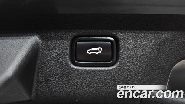 Kia Sportage (V) Diesel 2.0 2WD Nobleless 2022 — фото 18