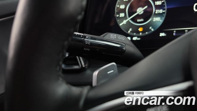 Kia Sportage (V) Diesel 2.0 2WD Nobleless 2022 — фото 30