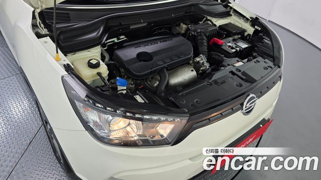KG Mobility (SsangYong) Tivoli Diesel LX 2WD 2016 — фото 6