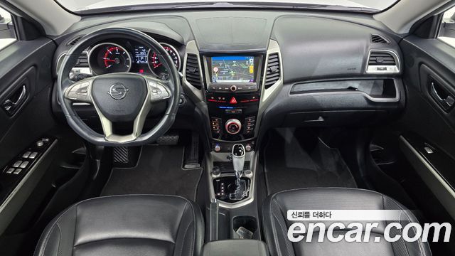 KG Mobility (SsangYong) Tivoli Diesel LX 2WD 2016 — фото 7