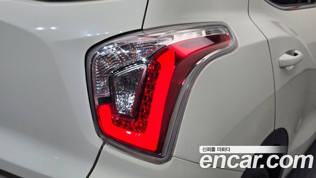 KG Mobility (SsangYong) Tivoli Diesel LX 2WD 2016 — фото 23