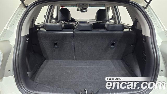 KG Mobility (SsangYong) Tivoli Diesel LX 2WD 2016 — фото 33