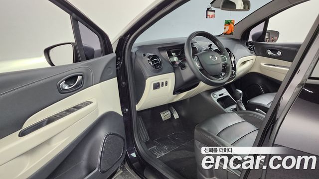 Renault Korea QM3 RE Signature 2018 — фото 10