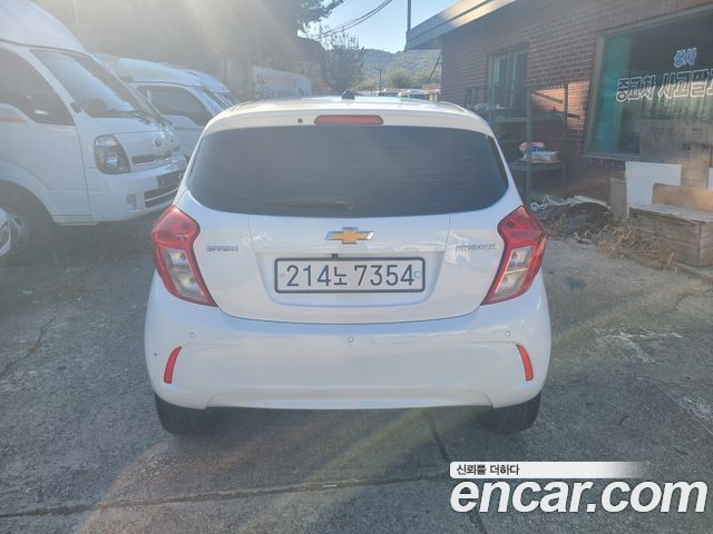 Chevrolet Spark Premier 2021 — фото 4
