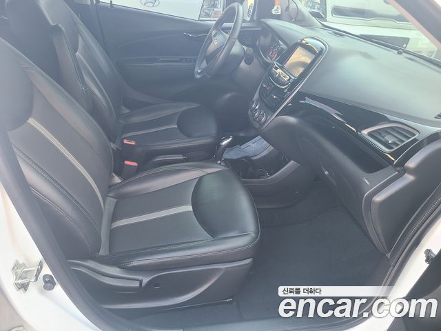 Chevrolet Spark Premier 2021 — фото 15