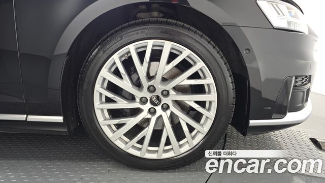 Audi A8 (D5) 50 TDI Quattro LWB 2021 — фото 27