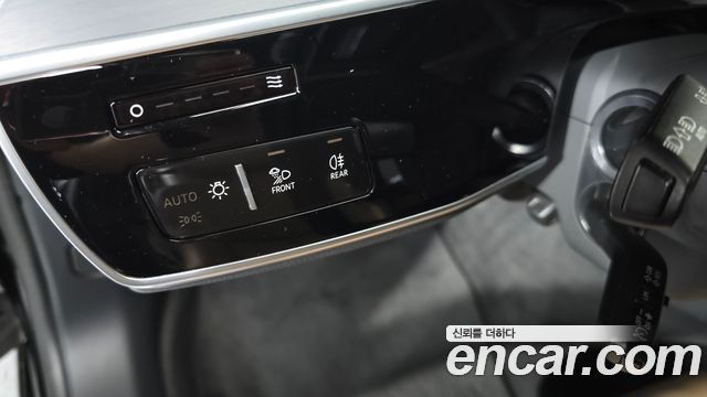 Audi A8 (D5) 50 TDI Quattro LWB 2021 — фото 33