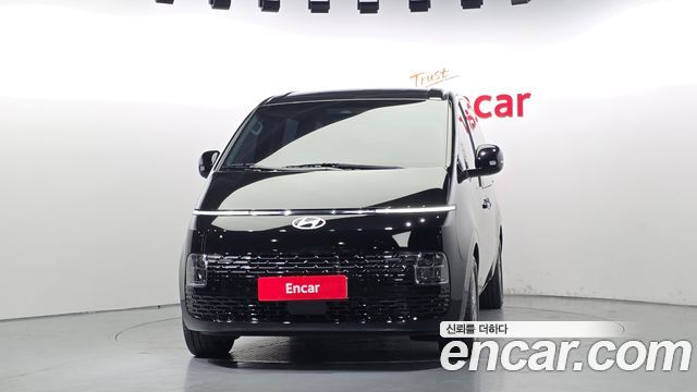 Hyundai Staria Tourer 11-Seater Modern 2025 — фото 3