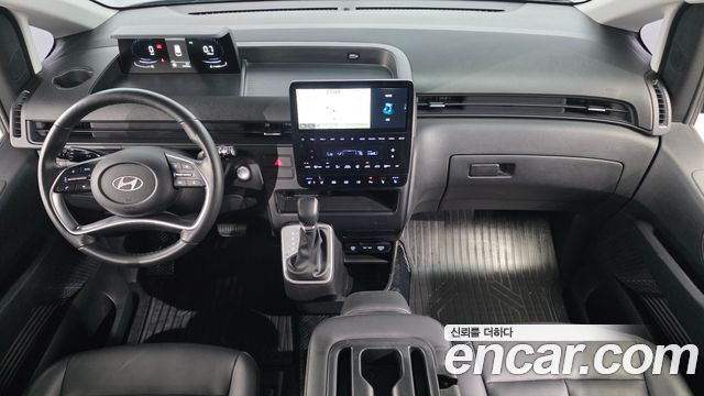 Hyundai Staria Tourer 11-Seater Modern 2025 — фото 7
