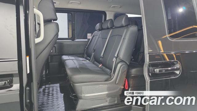 Hyundai Staria Tourer 11-Seater Modern 2025 — фото 11