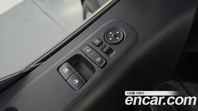 Hyundai Staria Tourer 11-Seater Modern 2025 — фото 14
