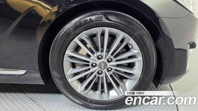 Genesis EQ900 3.8 GDI AWD Premium Luxury 2017 — фото 5