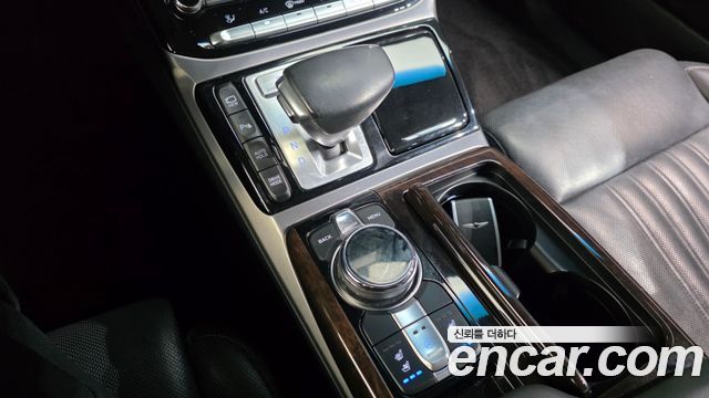 Genesis EQ900 3.8 GDI AWD Premium Luxury 2017 — фото 9