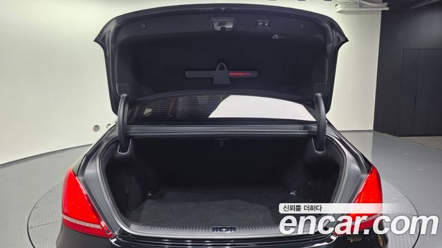 Genesis EQ900 3.8 GDI AWD Premium Luxury 2017 — фото 20