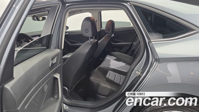 Volkswagen Jetta (VII) 1.4 TSI Prestige 2020 — фото 11