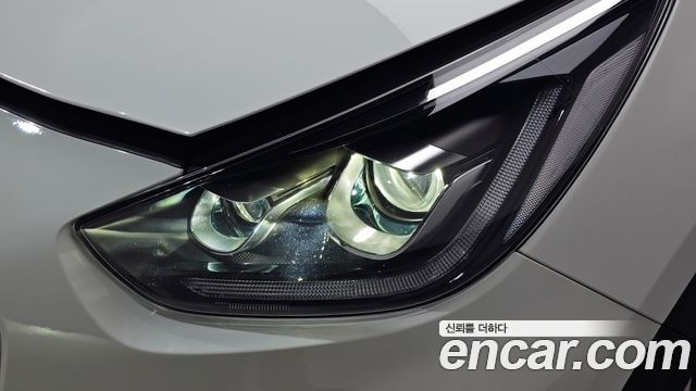 Kia Niro Plus Air 2023 — фото 22