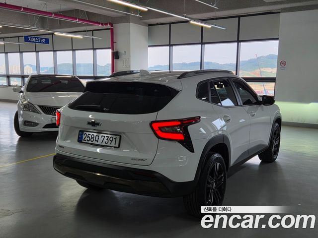 Chevrolet Trax Crossover 1.2 ACTIV 2024 — фото 2