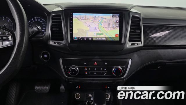 KG Mobility (SsangYong) Rexton Sports Khan Diesel 2.2 4WD Wild 2022 — фото 15