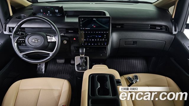 Hyundai Staria Tourer 11-Seater Modern 2024 — фото 7