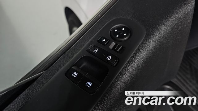 Hyundai Staria Tourer 11-Seater Modern 2024 — фото 29