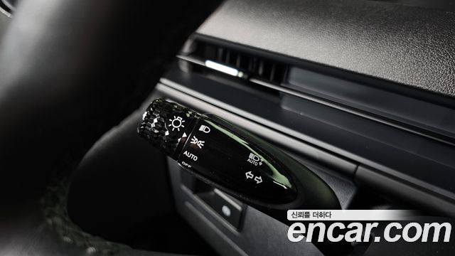 Hyundai Staria Tourer 11-Seater Modern 2024 — фото 30