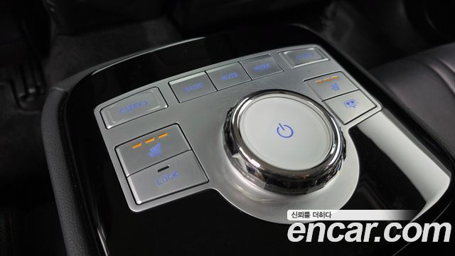 Genesis G80 (RG3) Gasoline 2.5 Turbo AWD 2023 — фото 17