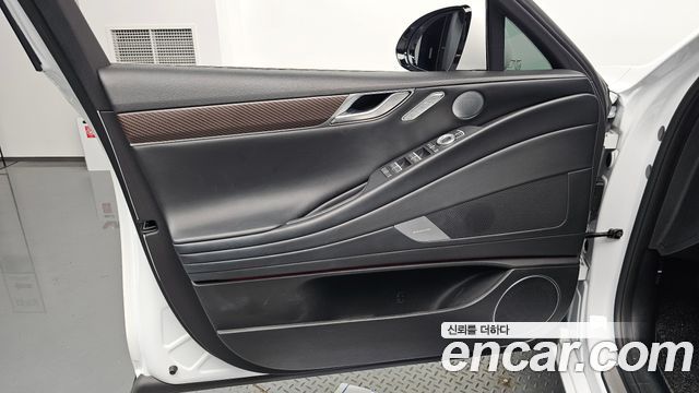 Genesis G80 (RG3) Gasoline 2.5 Turbo AWD 2025 — фото 30