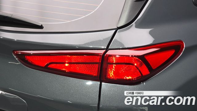 Hyundai Kona Hybrid Modern Choice 2023 — фото 29