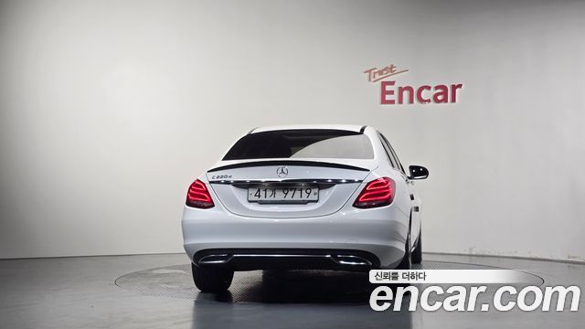 Mercedes-Benz C-Class (W205) C220 d Avantgarde 2018 — фото 4