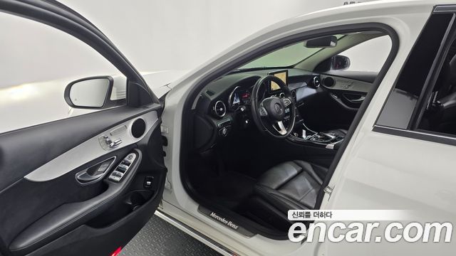Mercedes-Benz C-Class (W205) C220 d Avantgarde 2018 — фото 10