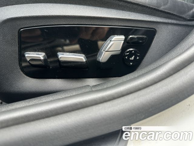 BMW 5 Series (G30) 520d xDrive M Sport Package Plus 2017 — фото 23