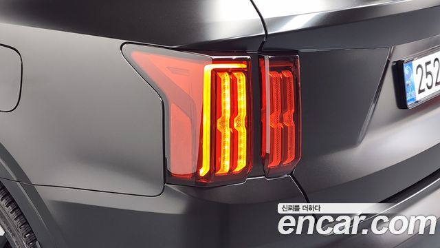 Kia Sorento (IV) HEV 1.6 2WD Signature 2021 — фото 23