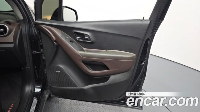 Chevrolet Trax 1.6 Diesel Premium 2016 — фото 24