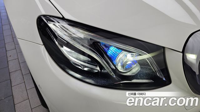 Mercedes-Benz E-Class (W213) E300e Exclusive 2019 — фото 22