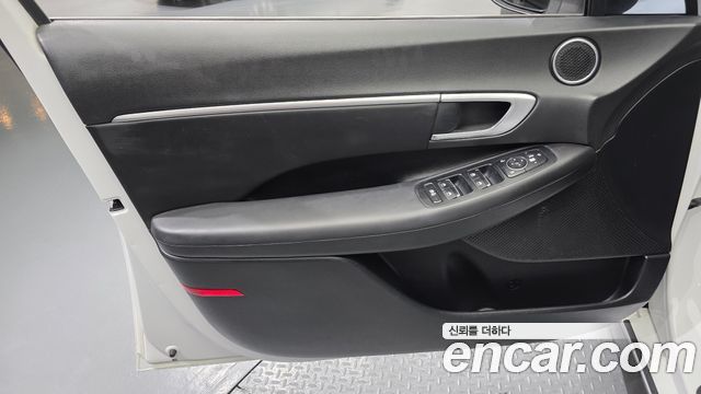 Hyundai Sonata (DN8) 2.0 LPG(rental car) Style 2022 — фото 30