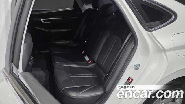 Hyundai Sonata (DN8) 2.0 LPG(rental car) Style 2022 — фото 32