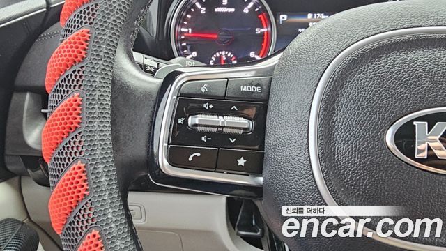 Kia Carnival (IV) Diesel 9-Seater Noblesse 2021 — фото 18