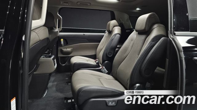 Kia Carnival (IV) HEV 9seater Nobless 2024 — фото 12