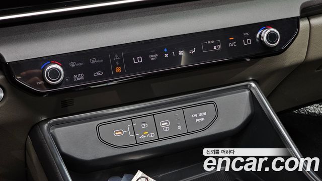 Kia Carnival (IV) HEV 9seater Nobless 2024 — фото 31