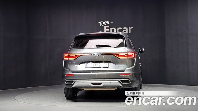 Renault Korea QM6 2.0 LPe Premiere 2WD 2023 — фото 4