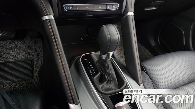 Renault Korea QM6 2.0 LPe Premiere 2WD 2023 — фото 9