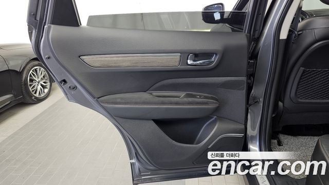 Renault Korea QM6 2.0 LPe Premiere 2WD 2023 — фото 25